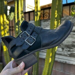 Women’s UGG Patsy Black ankle boots #8